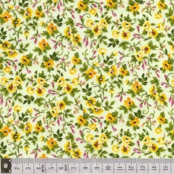 Tissu patchwork fleuris sur fond vert clair  - 18043